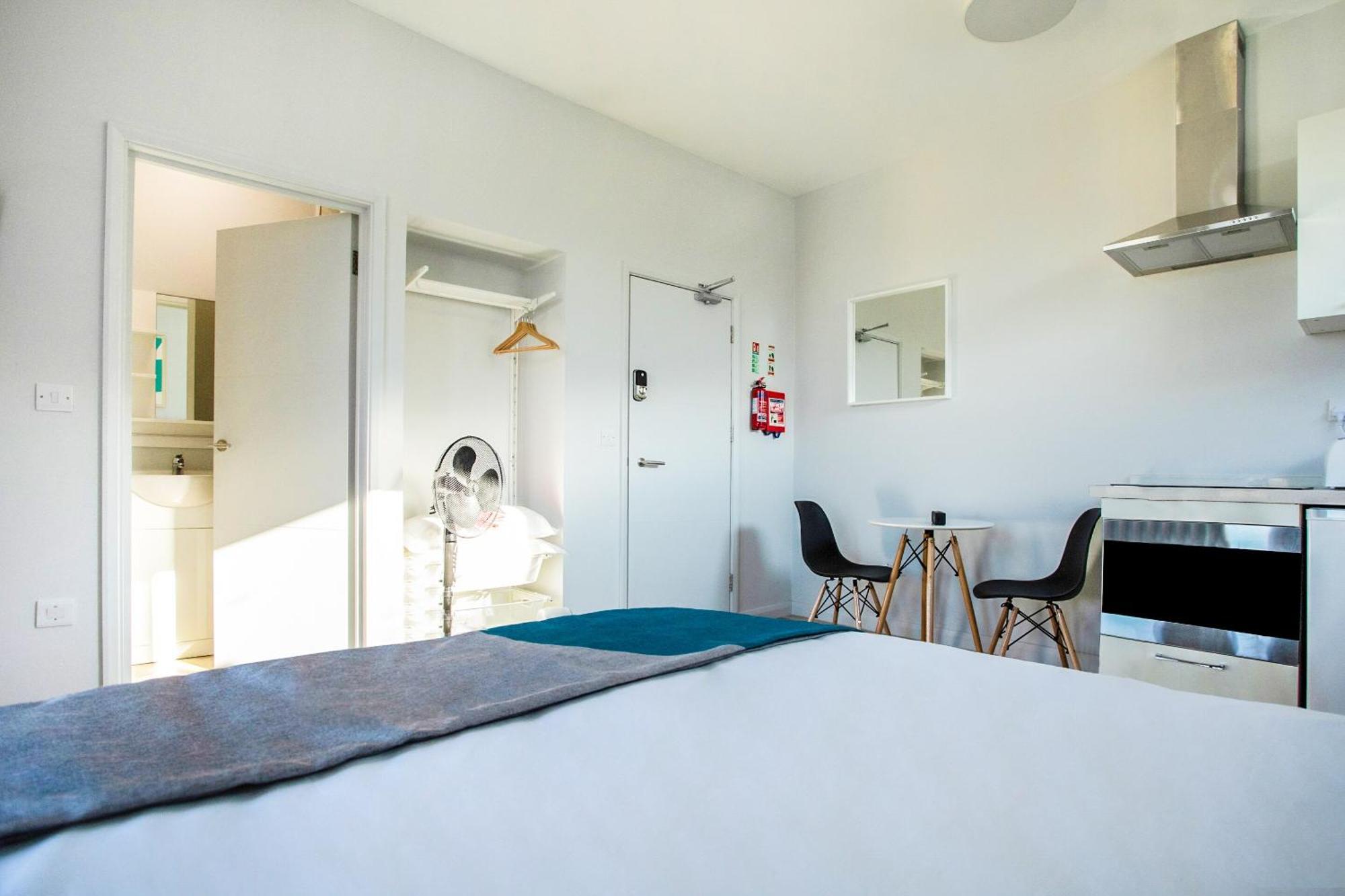 Oyo Studiotel Gy - Modern Hotel Apartments Great Yarmouth Exterior photo