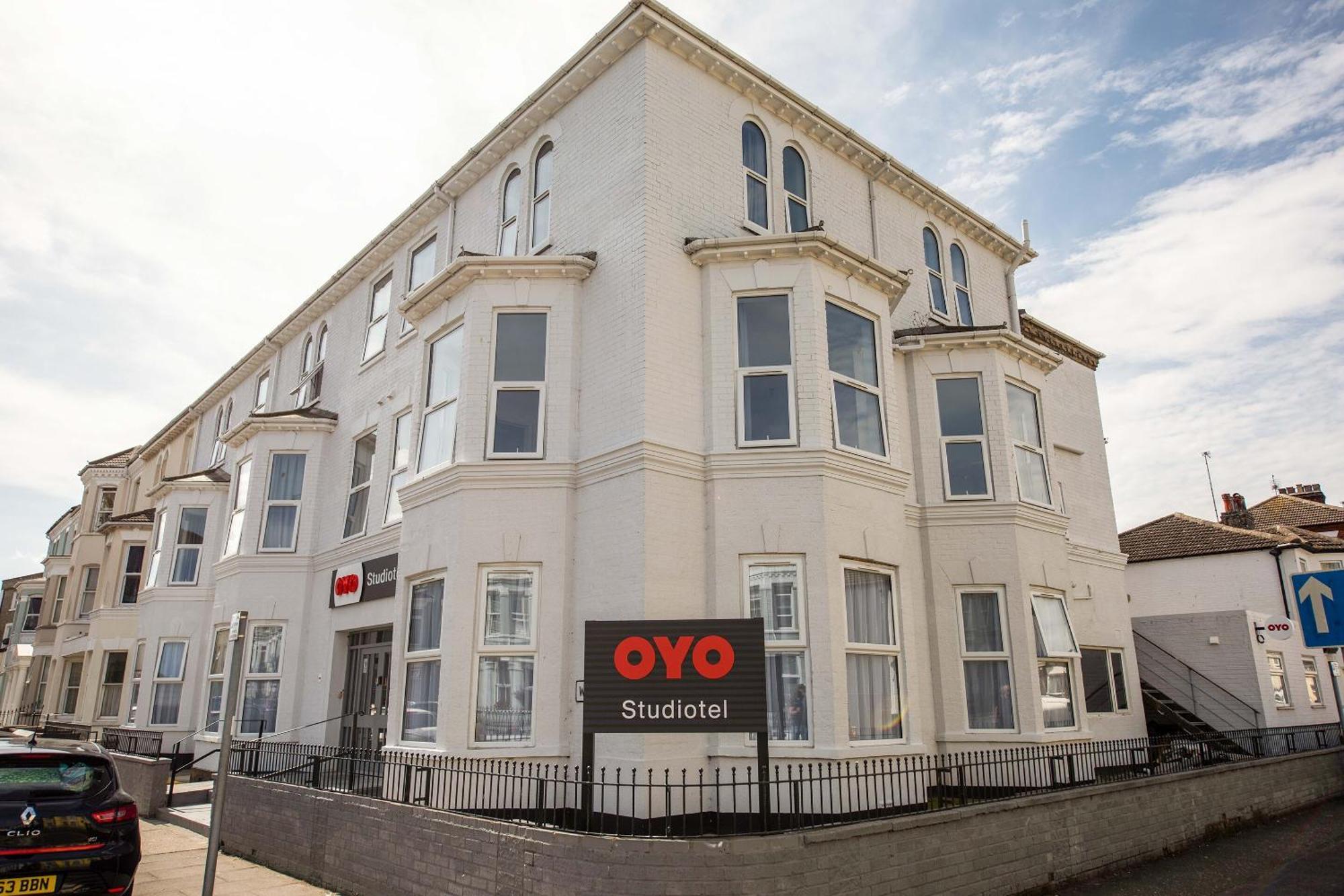 Oyo Studiotel Gy - Modern Hotel Apartments Great Yarmouth Exterior photo